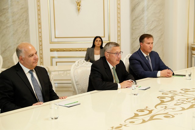 Իշխանական գրոհը 10 եպիսկոպոսների դեմ ձախողվելուց հետո փոխվել են իշխանական պաշտոնյաների և մարզպետների միջև հարաբերությունները